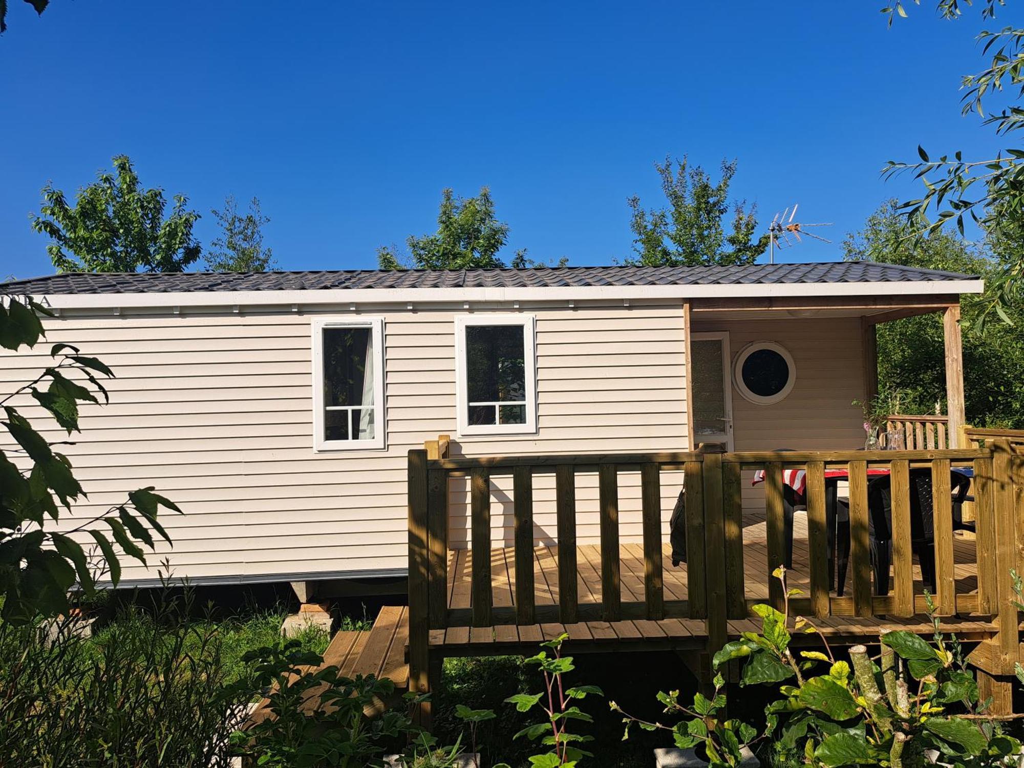 Camping Sainte Mere Eglise Zewnętrze zdjęcie